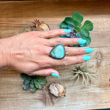 Load image into Gallery viewer, MJ Ring Free-Form Light Turquoise
