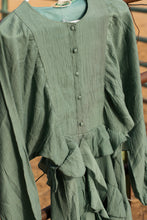 Load image into Gallery viewer, Remuda Tiered Ruffle Dress
