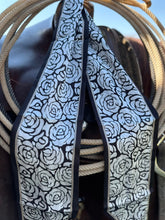 Load image into Gallery viewer, Wild Rose Twilly
