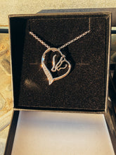 Load image into Gallery viewer, Mothers Love Necklace
