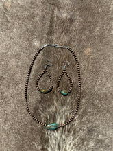 Load image into Gallery viewer, Copper &amp; Turquoise Slab 16” Necklace
