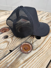 Load image into Gallery viewer, Snaffle Cap
