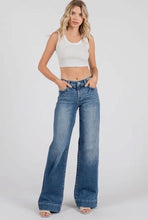 Load image into Gallery viewer, Jolene Trouser Style Denim
