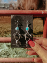 Load image into Gallery viewer, Silver Spur Earrings
