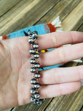 Load image into Gallery viewer, Navajo Pearl 30” Necklace
